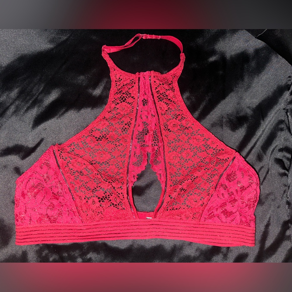 Victoria's Secret Lace Halter Bralette - Pink